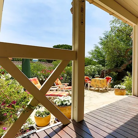 La Maison D Oliver Hébergement de vacances *